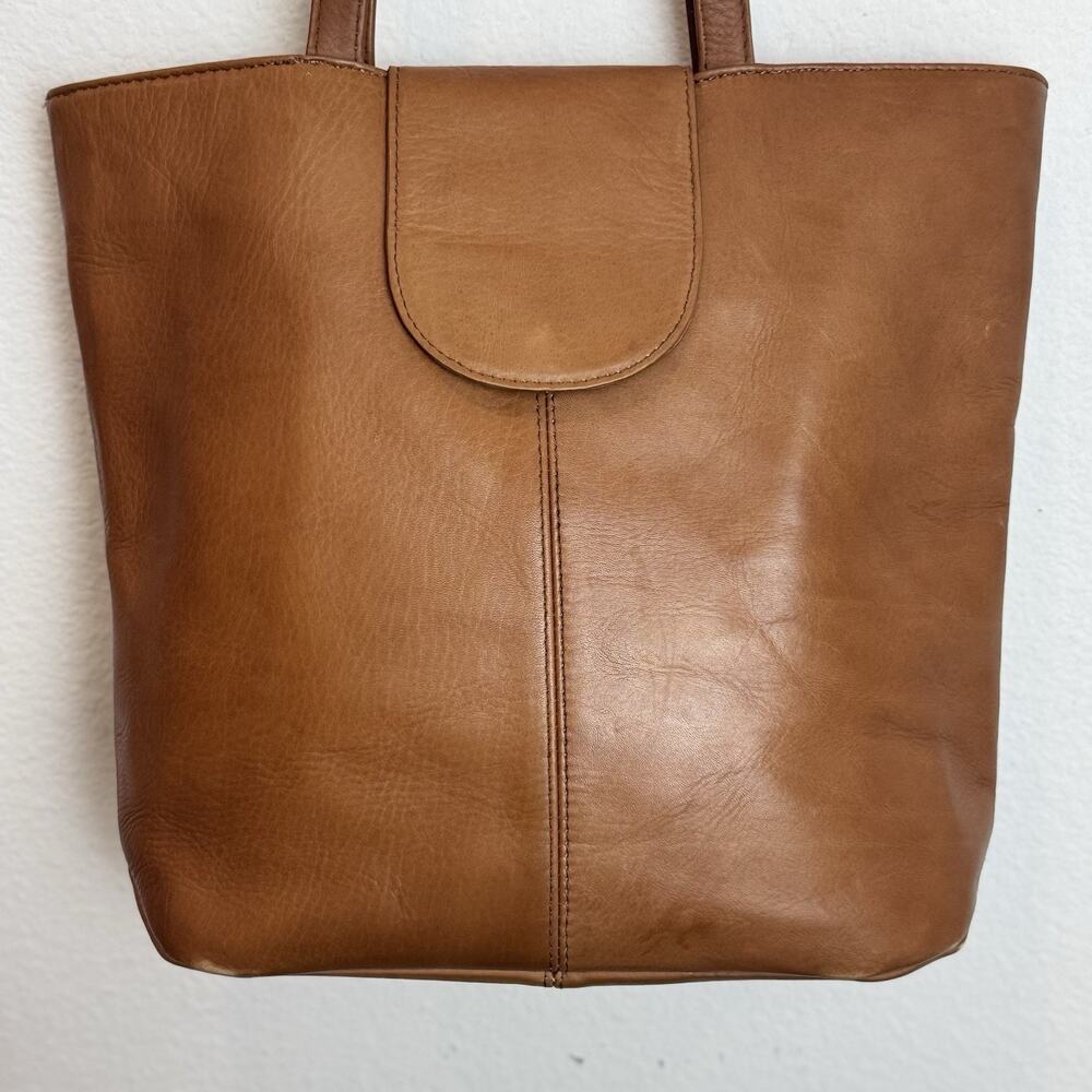 HOBO International Tan Leather Tote Bag Shoulder Bag Magnetic Flap Vintage Y2k - Picture 3 of 10